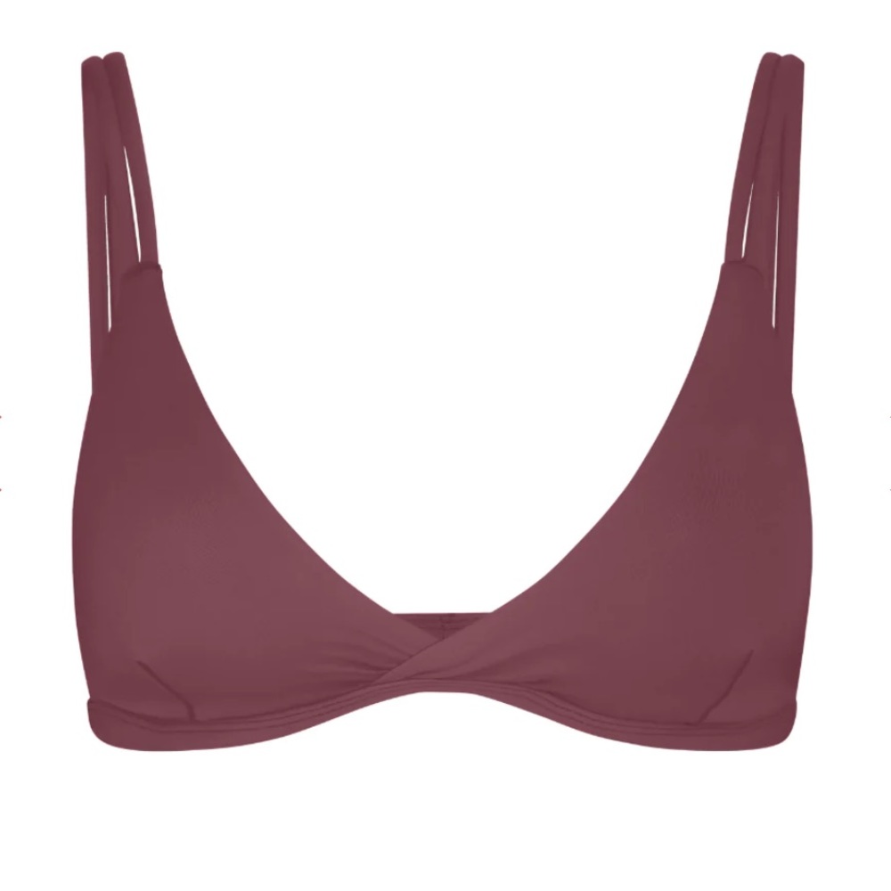 Left on Friday Sweet Victory Top D